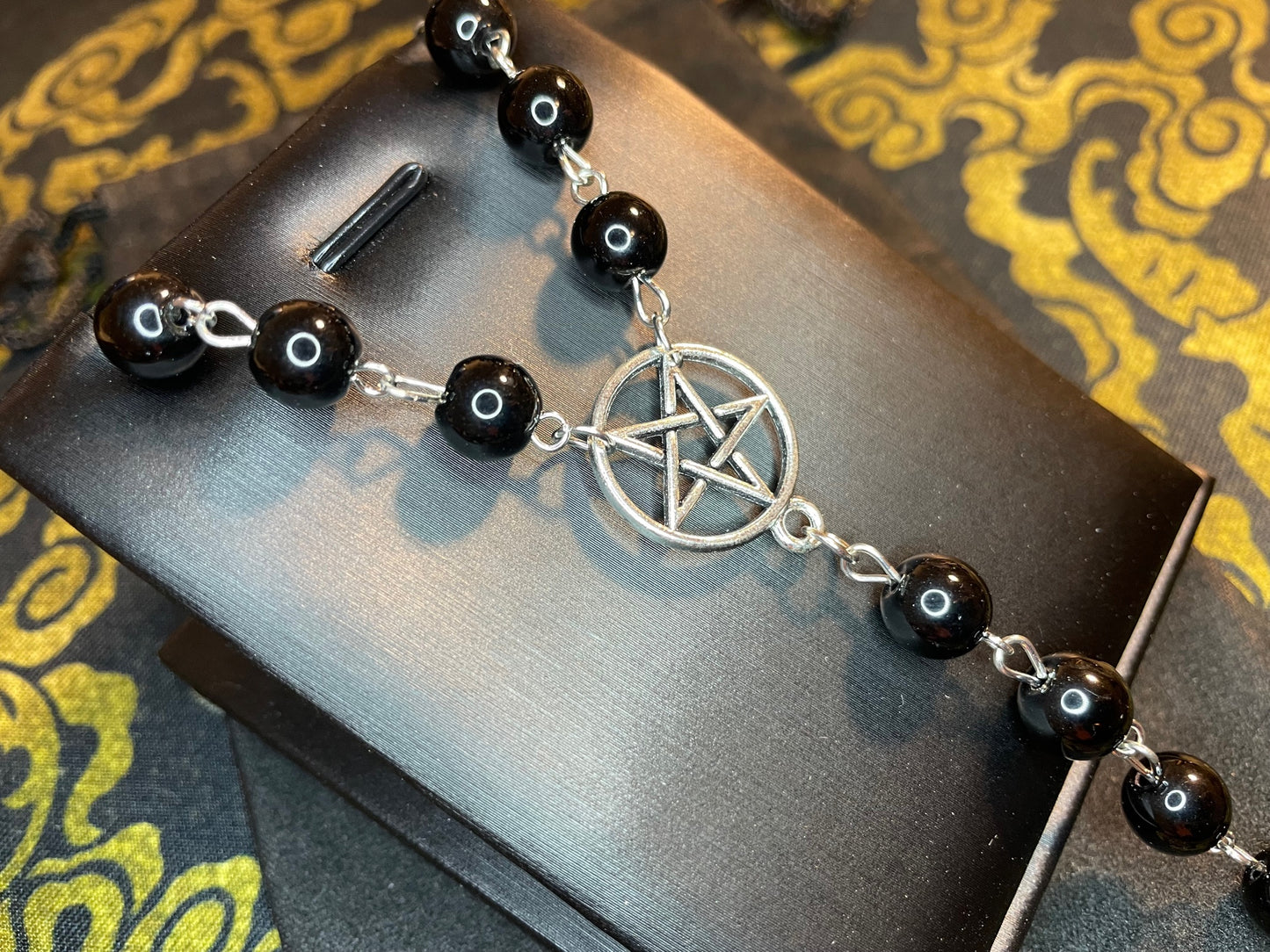 Satanic Rosary Inverted Pentagram Upside Down Cross Pendant Unholy Prayer Beads Pagan Wiccan Occult Jewelry Necklace Gift - Silver & Black