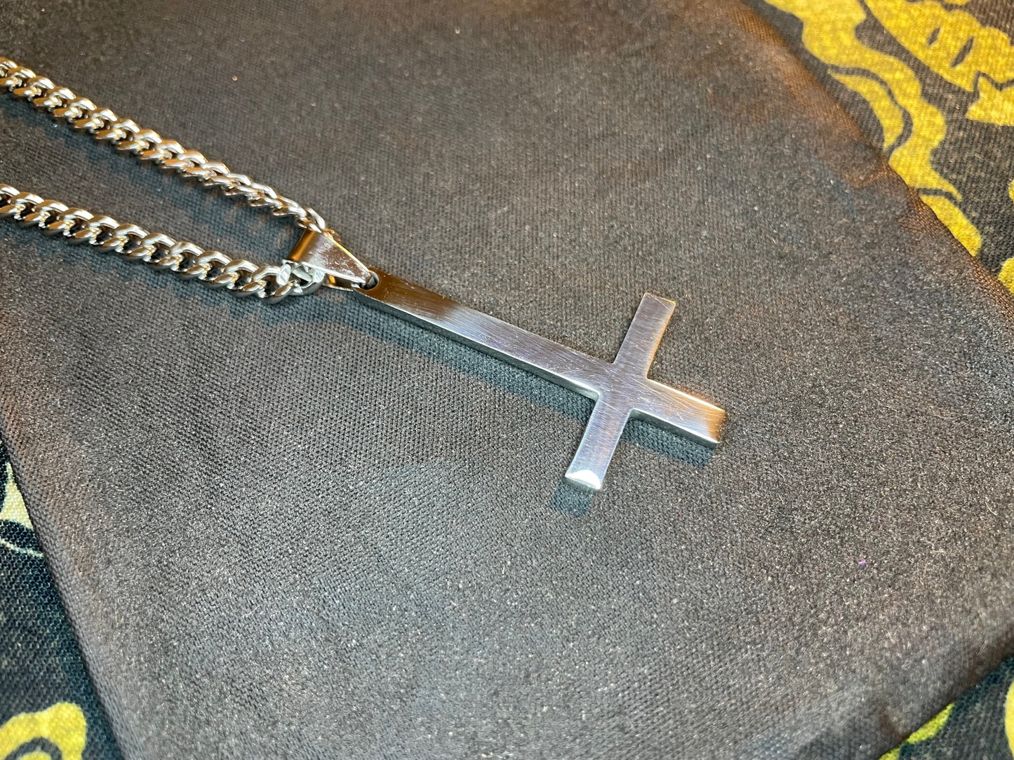 Upside Down Inverted Cross Stainless Steel Pendant Necklace Gothic Minimalist Retro Satanic Church Pagan Wiccan Occult Jewelry Gift - Silver