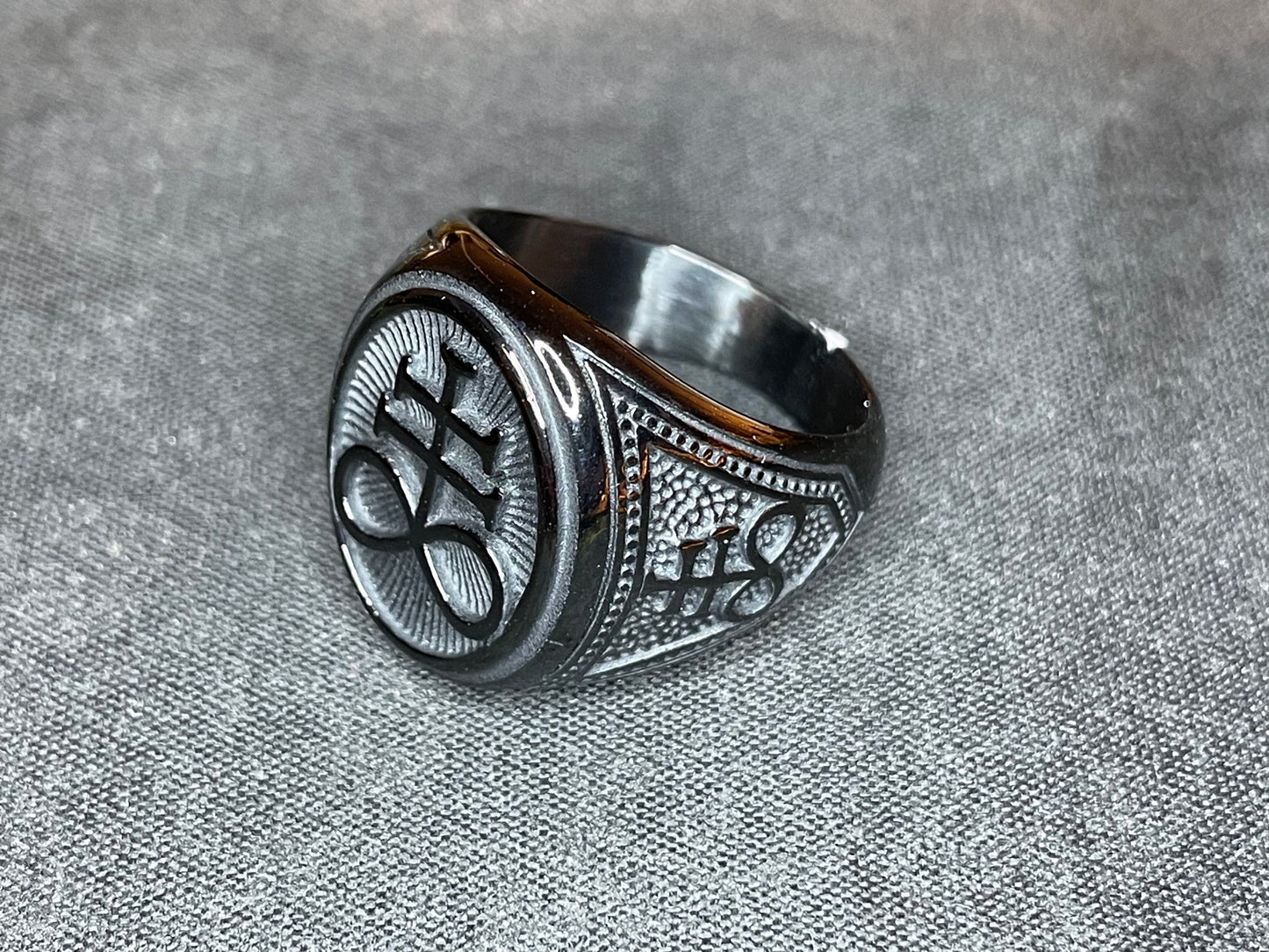 Sigil of Leviathan Cross Seal of Satan Baphomet Power Chaos Statement Ring Gothic Pagan Wiccan Satanic Church Occult Jewelry Gift - Black