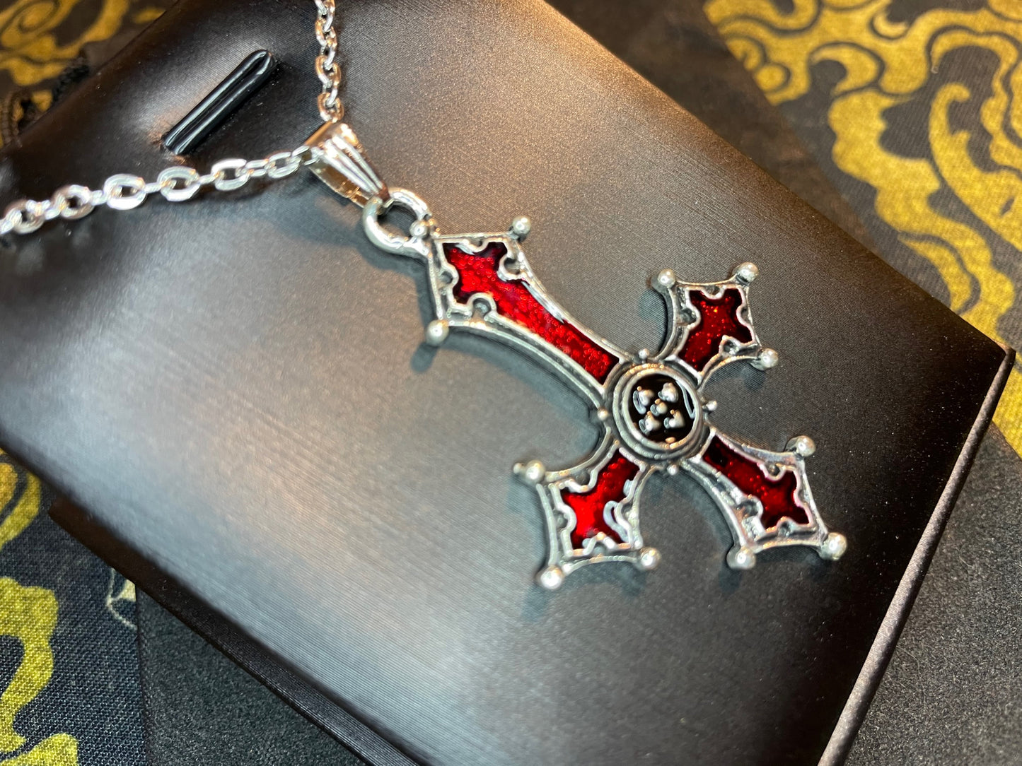 Red Crimson Bloody Inverted Upside Down Cross Pendant Necklace Vintage Gothic Satanic Pagan Wiccan Occult Jewelry Best Gift - Silver