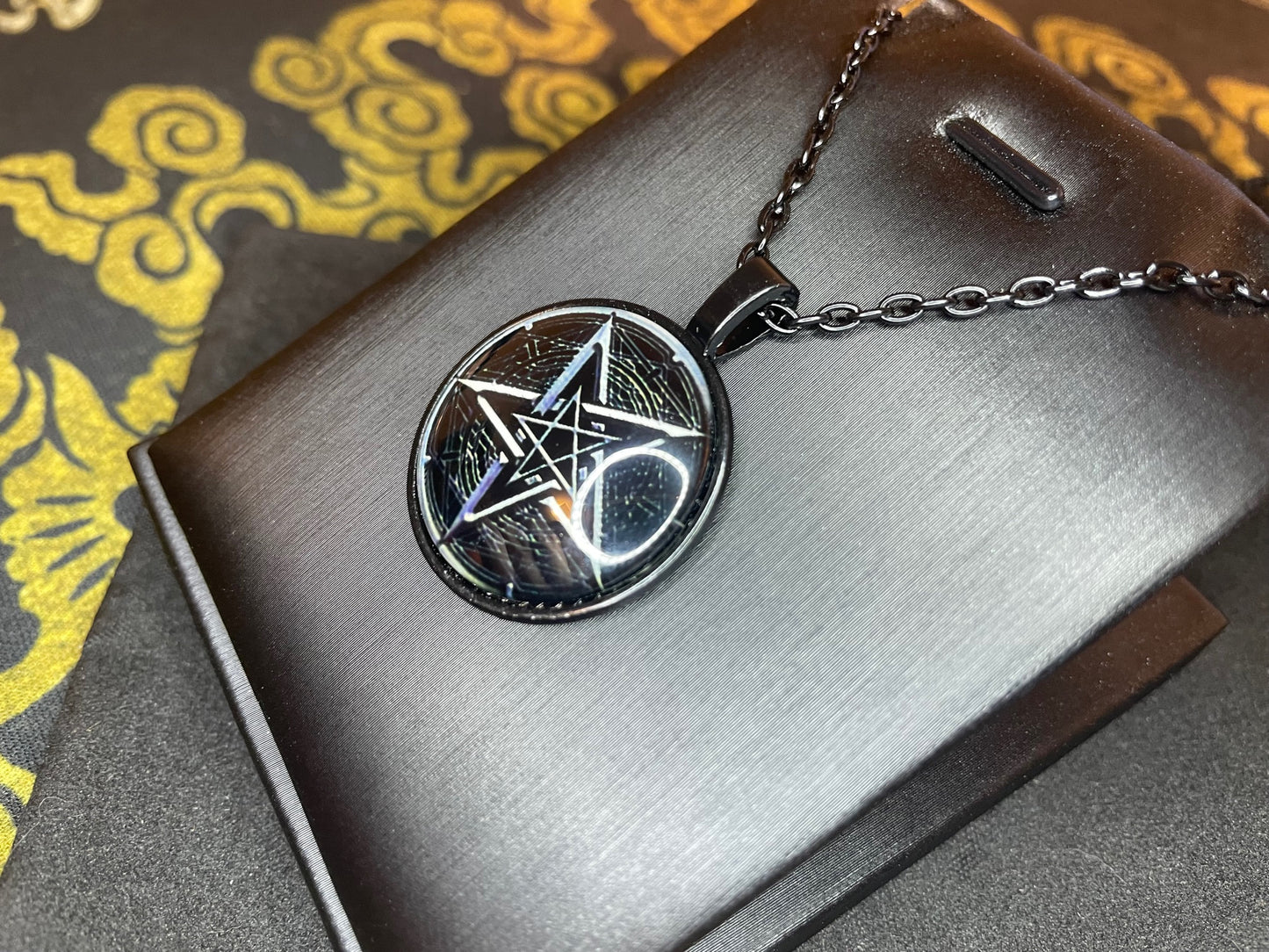 Double Pentagram Sigil of Leviathan Baphomet Lucifer Glass Stainless Steel Pendant Necklace Satanic Wiccan Pagan Occult Jewelry Gift - Black