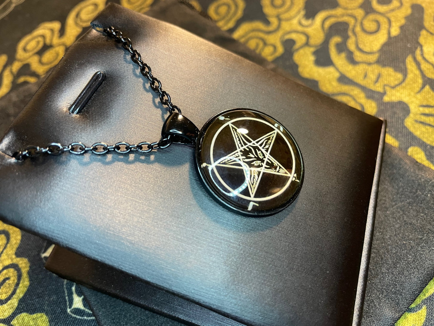 Sigil of Baphomet Pentagram Church of Satan Lucifer Glass Stainless Steel Pendant Necklace Satanic Wiccan Pagan Occult Jewelry Gift - Black