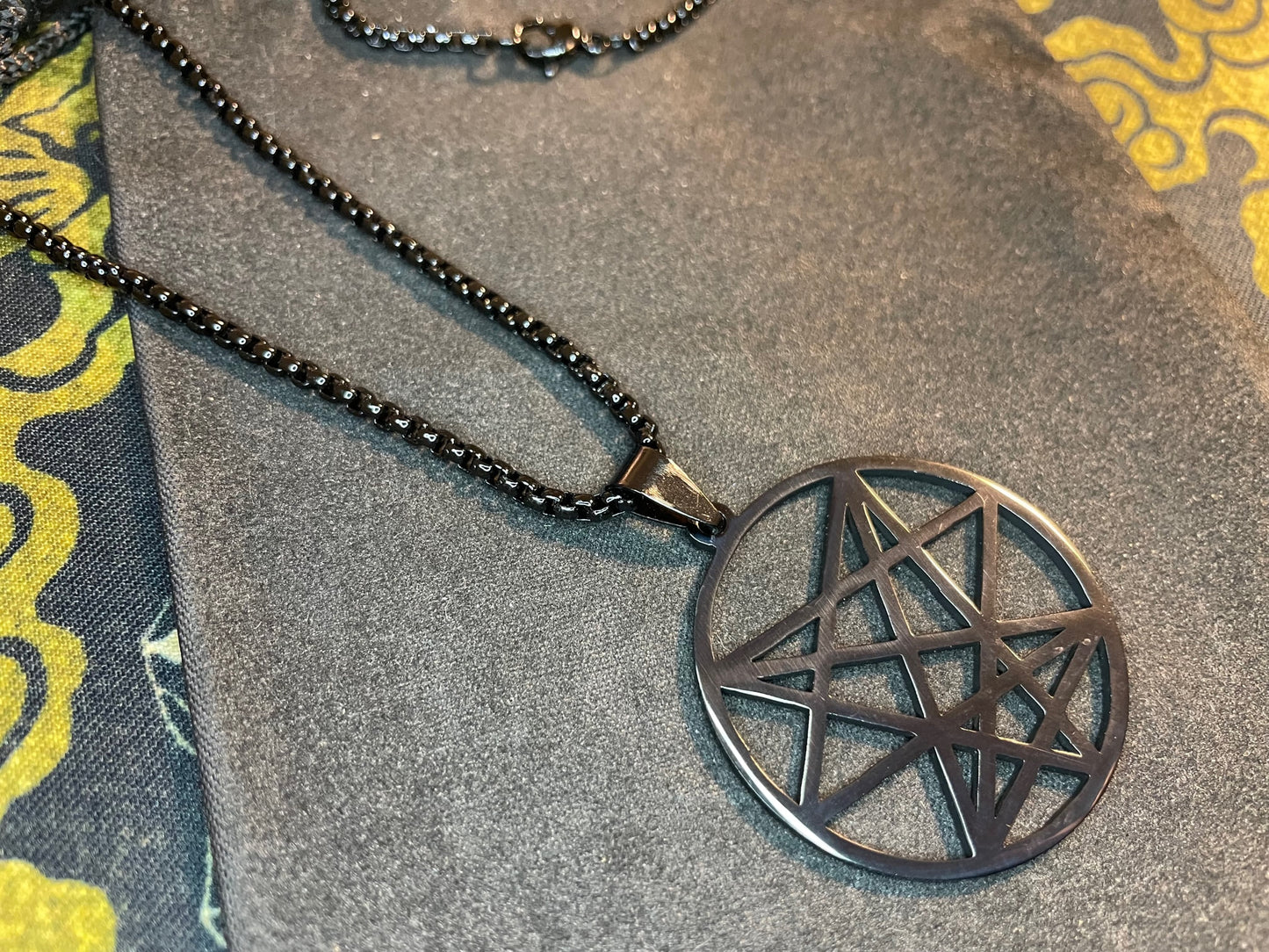 Nine Angles Seal of the Devil Sacred Geometry Pendant Necklace Stainless Steel Magical Amulet Talisman Satanic Church Wiccan Occult Jewelry - Black