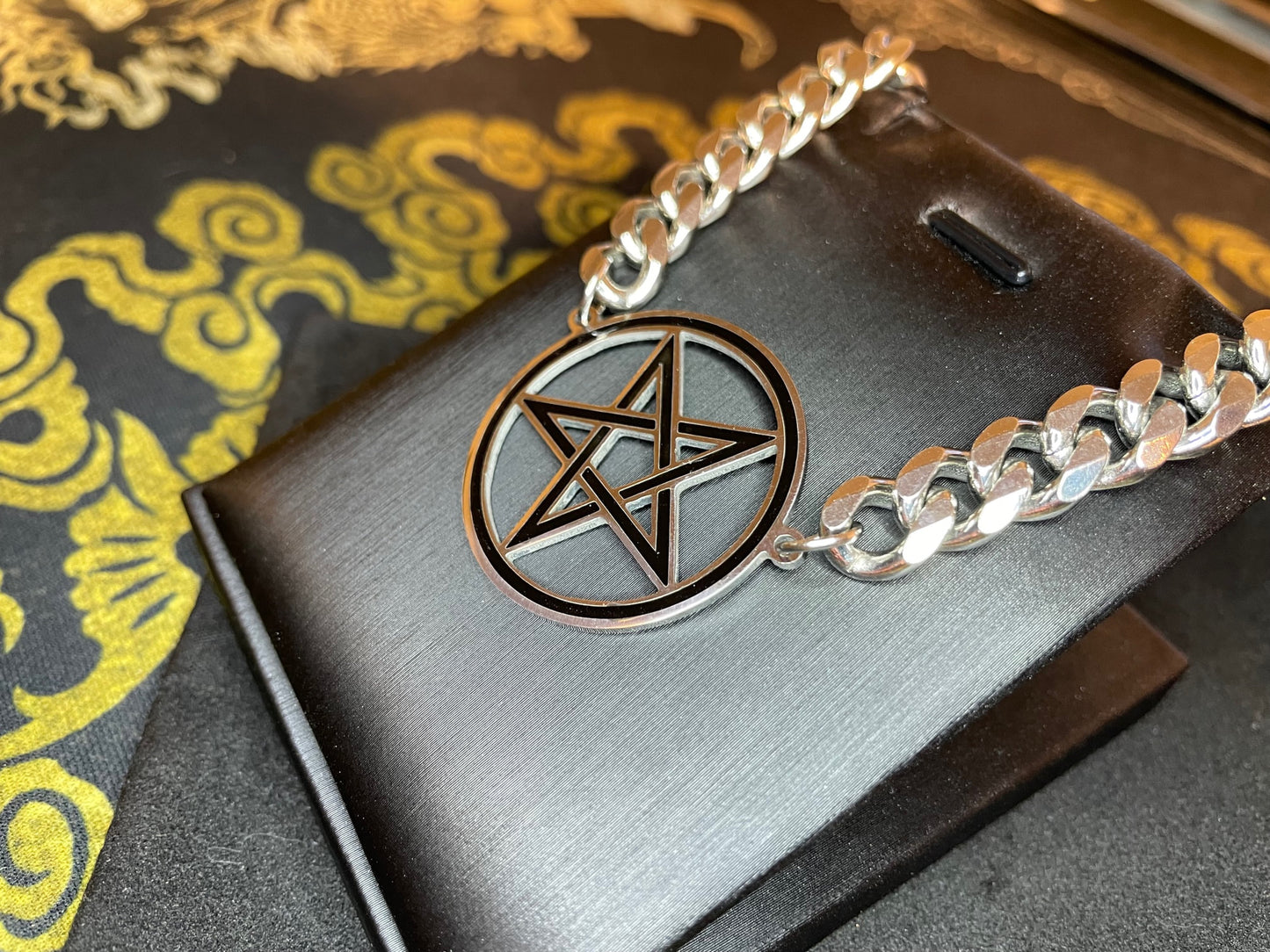 Inverted Pentagram Upside Down Choker Stainless Steel Cuban Link Chain Necklace Gothic Pagan Satanic Wiccan Occult Jewelry Gift - Silver