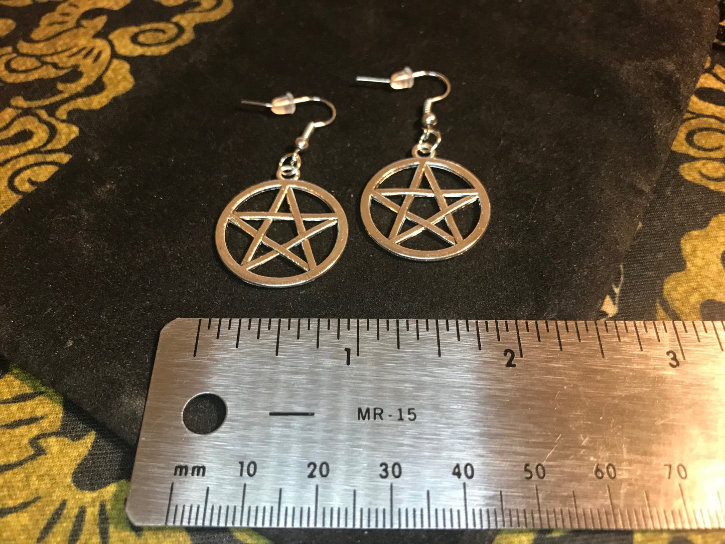 Pentacle 5-Pointed Star Woven Overlap Pentagram Charm Earrings Mystical Pendant Occult Gothic Pagan Satanic Wiccan Jewelry Gift - Silver