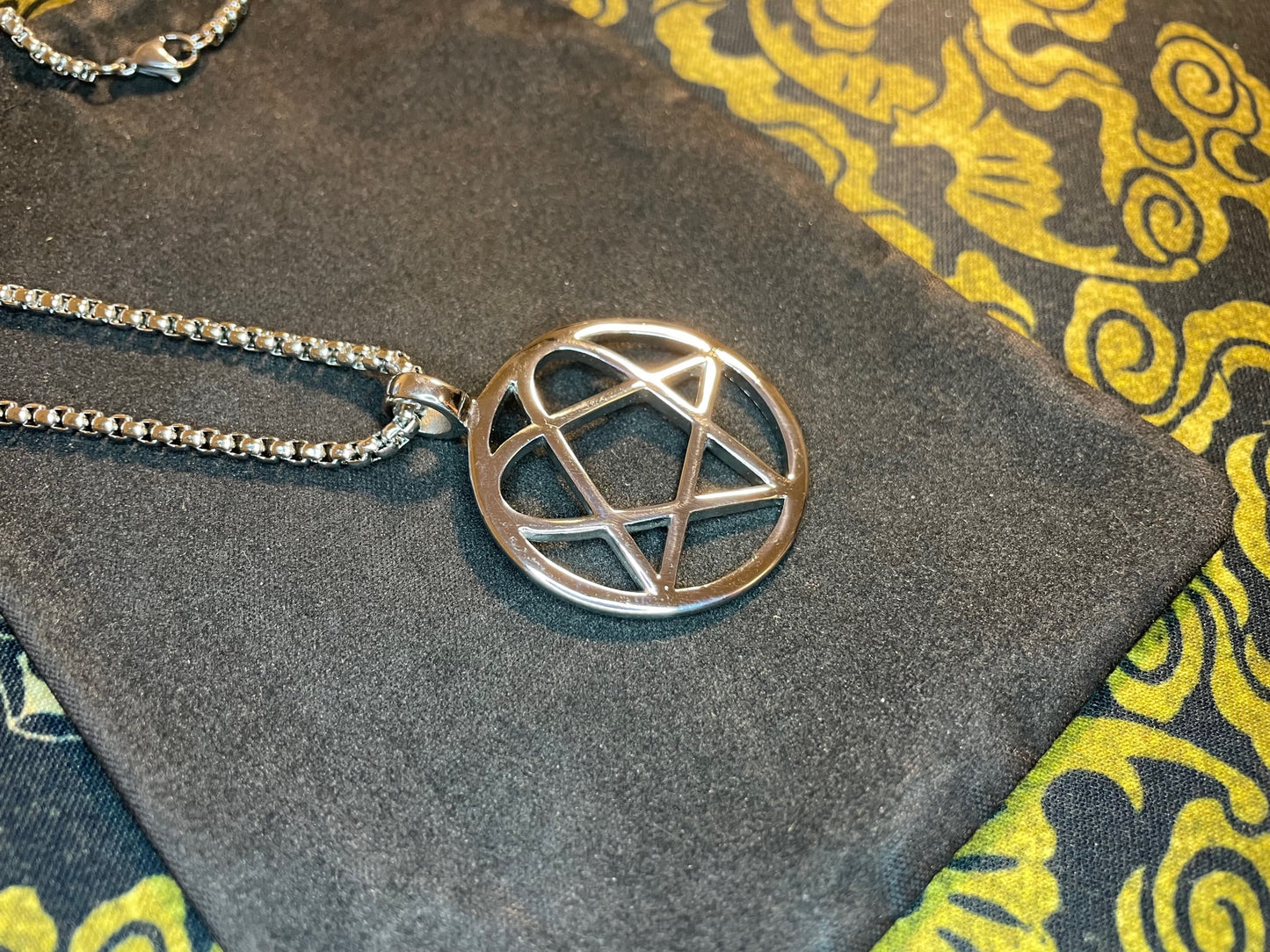 Heartagram Pentagram Heart Feminine Masculine Duality Stainless Steel Pendant Necklace Gothic Wiccan Pagan Satanic Jewelry Gift - Silver