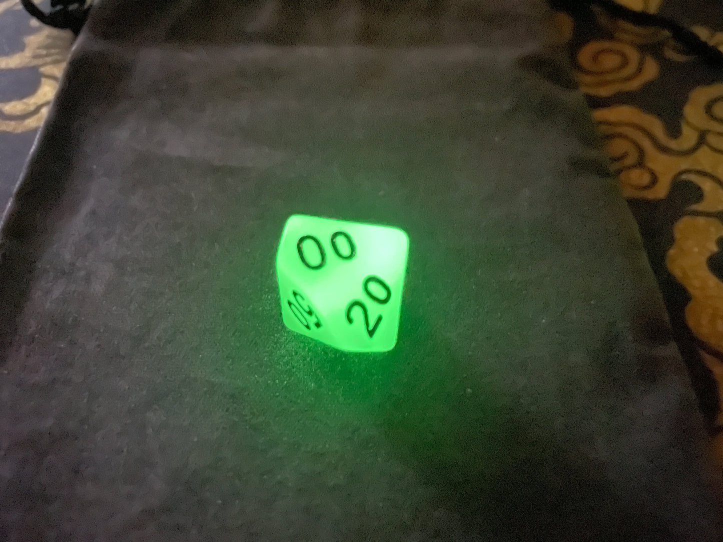 Glow in the Dark Fantasy Game Dice Set of Seven d20 d12 d10 d10 d8 d6 d4 Dungeons Gothic Dragons Pagan Wiccan Satanic Occult Magic Ritual