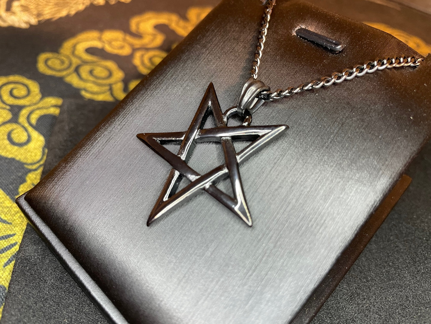 Mystical Upside Down Woven Inverted Pentagram Stainless Steel Retro Pendant Necklace Gothic Satanic Wiccan Occult Jewelry Best Gift - Black