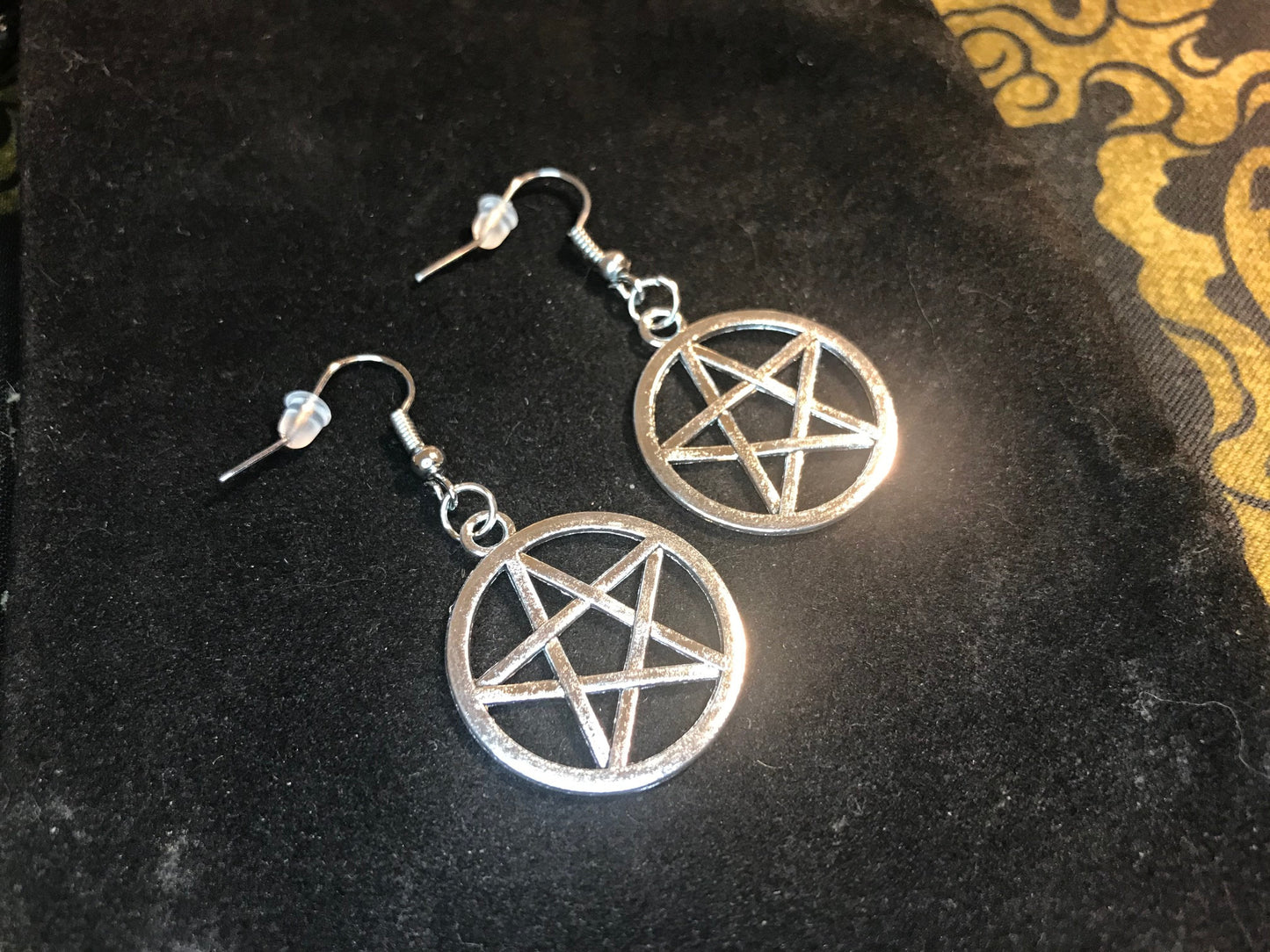 Pentacle 5-Pointed Star Woven Overlap Pentagram Charm Earrings Mystical Pendant Occult Gothic Pagan Satanic Wiccan Jewelry Gift - Silver