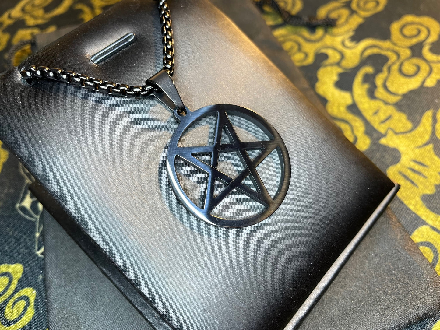 Inverted Pentagram Upside Down Stainless Steel Pendant Necklace Talisman Amulet Gothic Satanic Wiccan Pagan Occult Jewelry Best Gift - Black