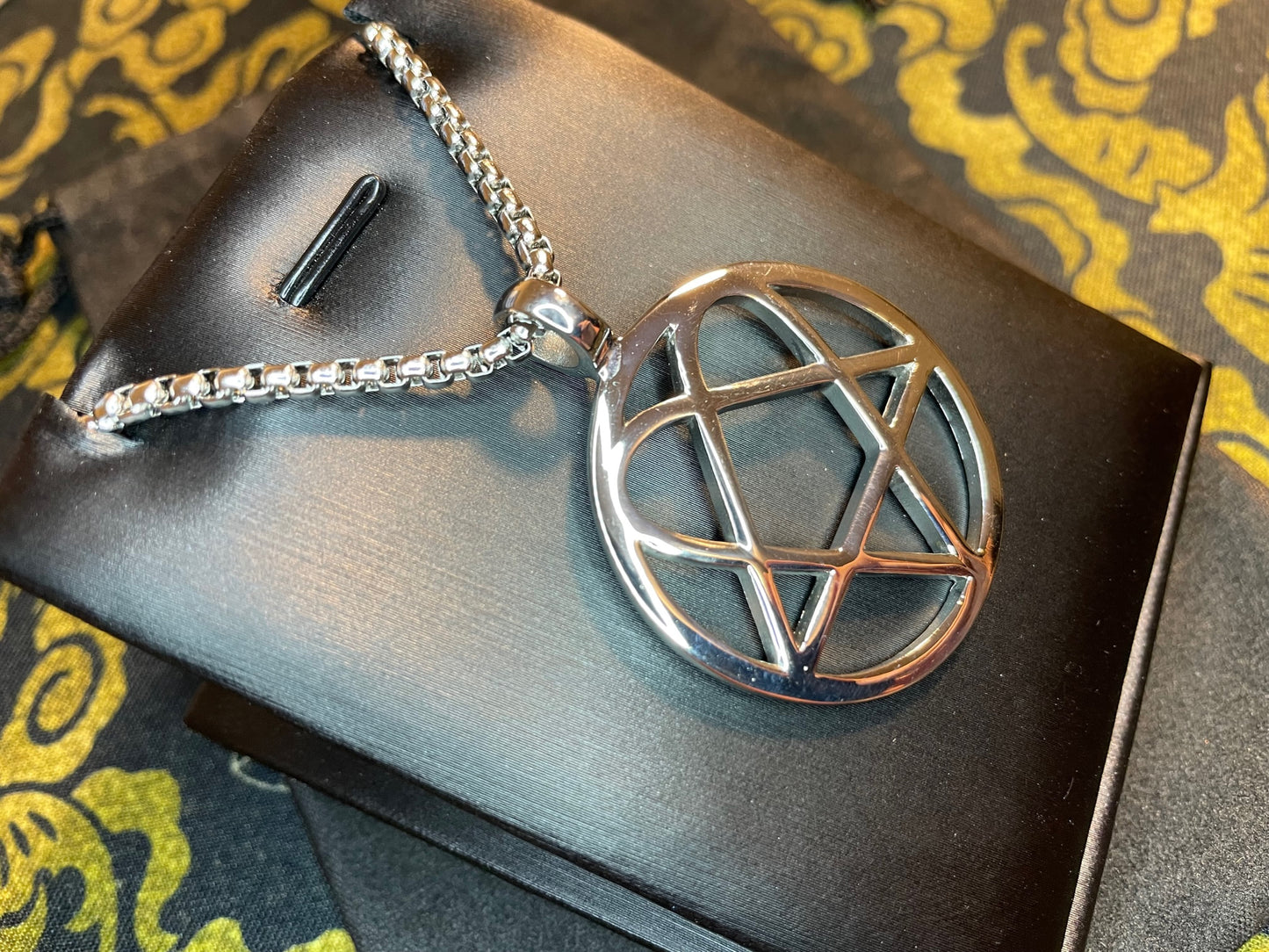 Heartagram Pentagram Heart Feminine Masculine Duality Stainless Steel Pendant Necklace Gothic Wiccan Pagan Satanic Jewelry Gift - Silver