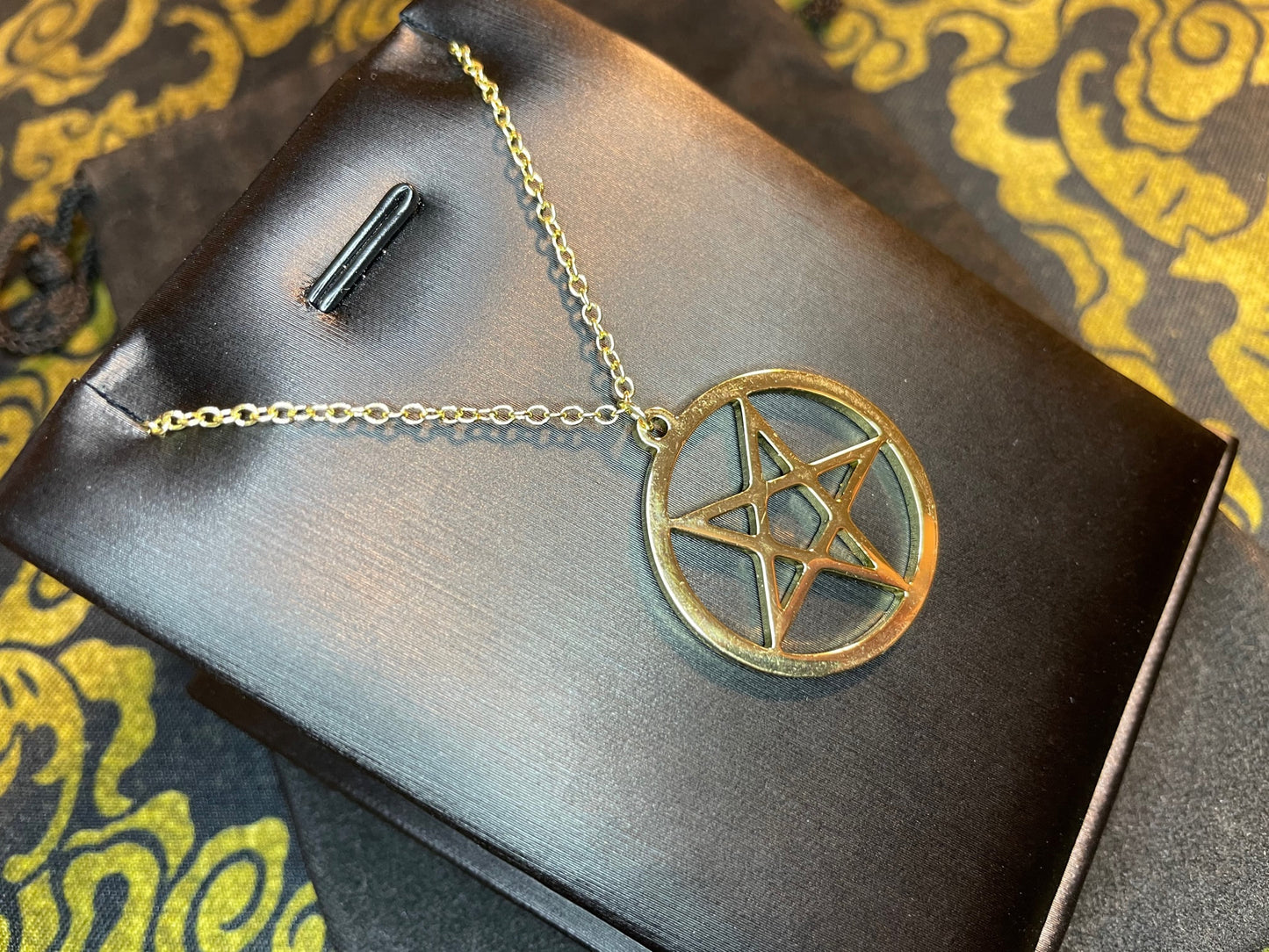 Satanic Inverted Pentagram Upside Down Pentacle Stainless Steel Minimalist Pendant Necklace Gothic Pagan Wiccan Occult Jewelry Gift - Gold