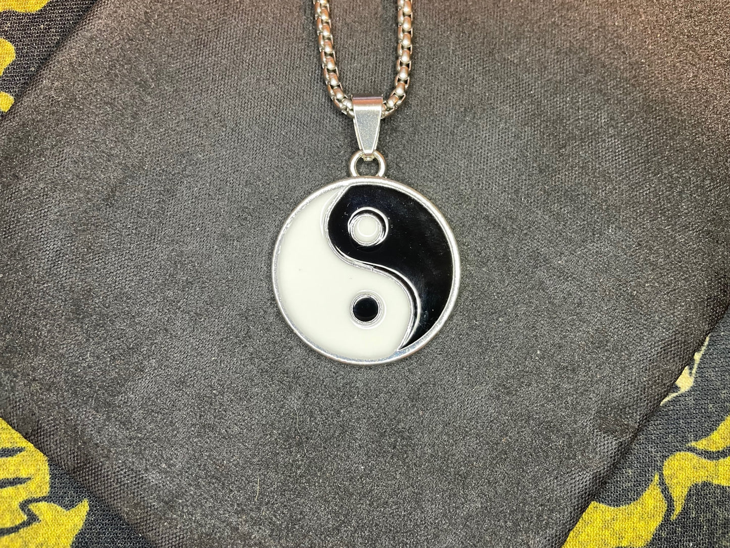 Yin Yang Taijitu Taoist Symbol Stainless Steel Balance Pendant Necklace Gothic Satanic Wiccan Pagan Occult Jewelry Gift - Black & White