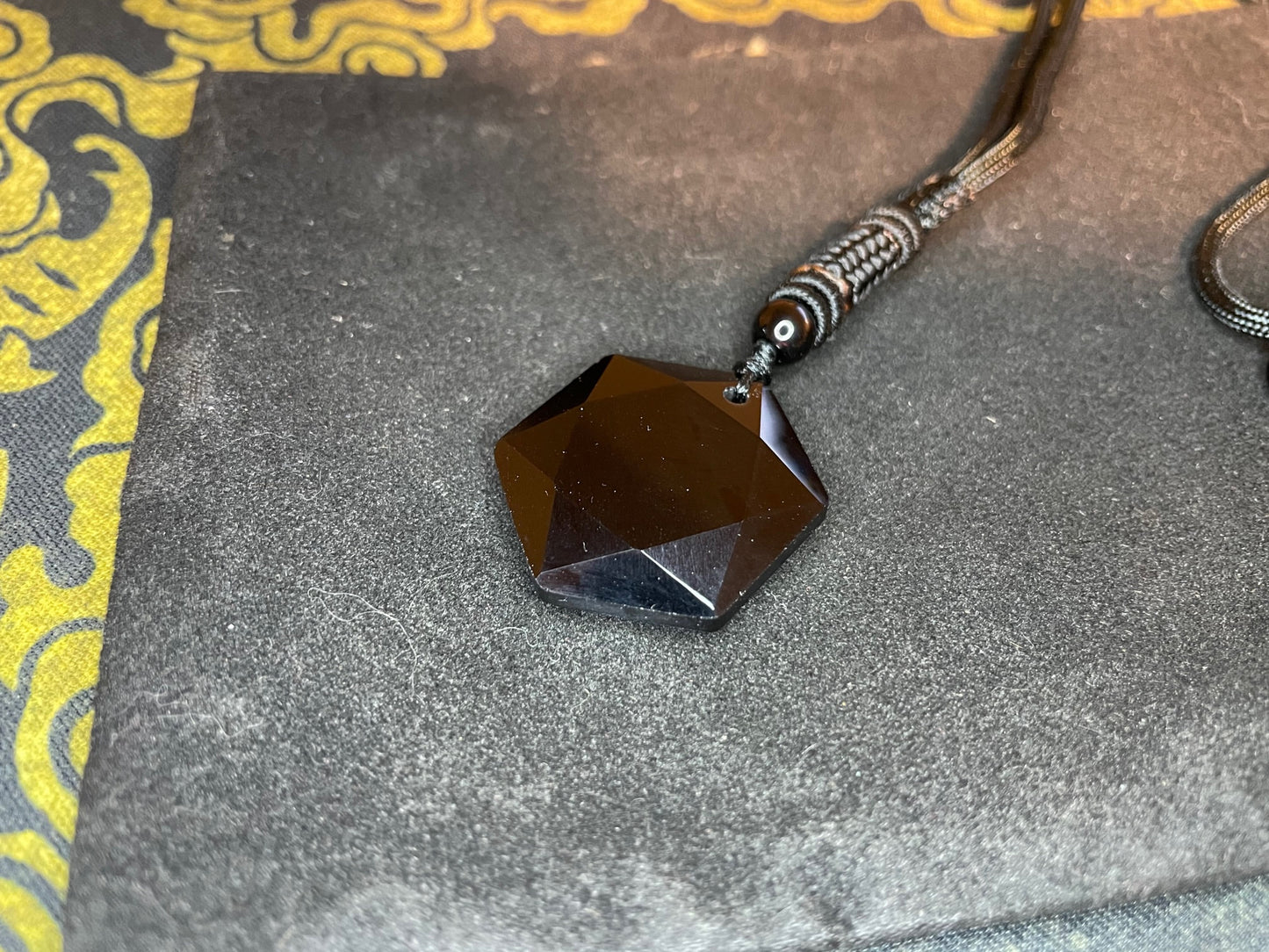 Obsidian Dragonglass Volcanic Glass Pendant Necklace Hexagram Healing Centering Mediation Stone Vintage Gothic Pagan Satanic Best Gift Black