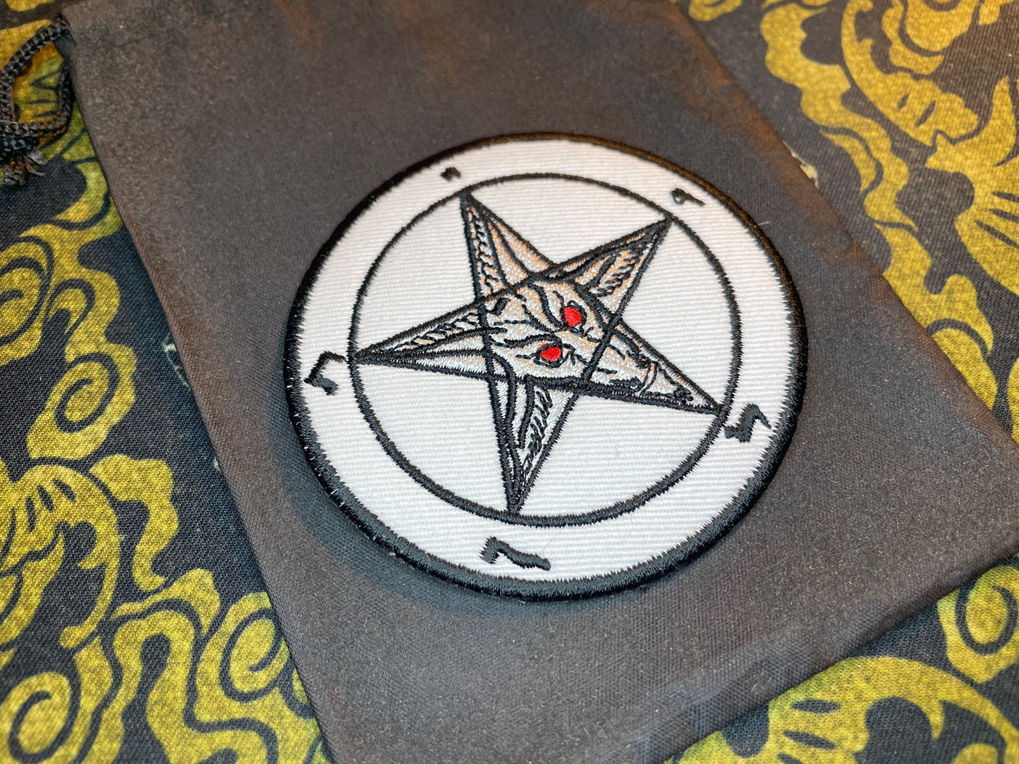 Sigil of Baphomet Embroidered Fabric Iron-On Patch Red Eyes Washable Non-Toxic Church of Satan Gothic Satanic Wiccan Occult - White & Black