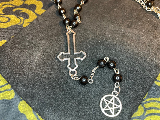 Satanic Rosary Upside Down Inverted Cross Pentagram Pendant Witchcraft Black Magic Pagan Wiccan Druid Occult Necklace - Silver & Black Color