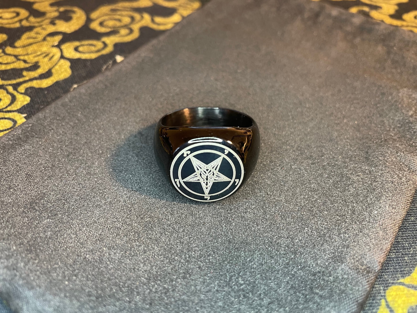 Sigil of Baphomet Church of Satan Inverted Pentagram Stainless Steel Statement Ring Pagan Wiccan Satanic Occult Jewelry Gift - Black & Gold