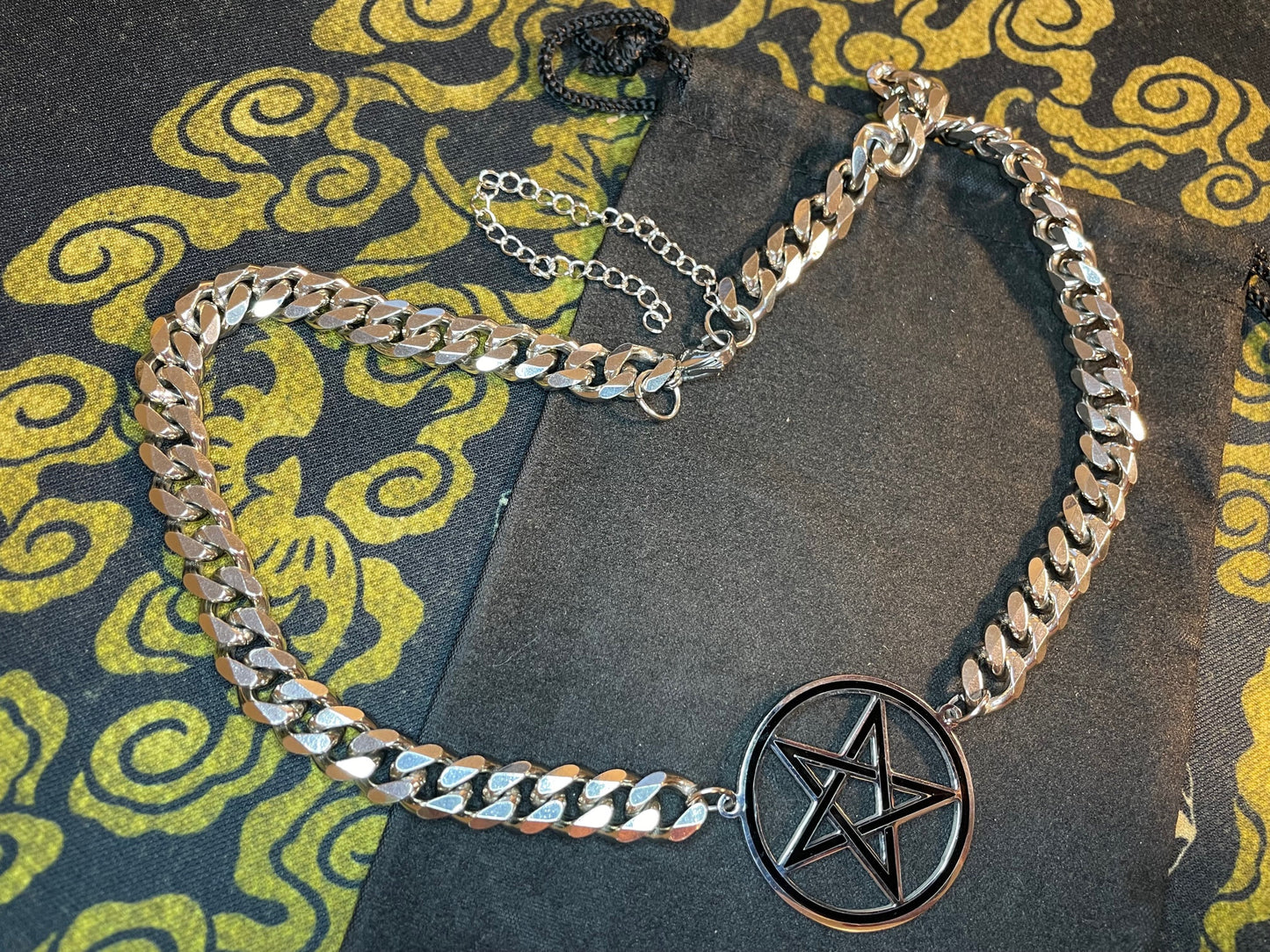 Inverted Pentagram Upside Down Choker Stainless Steel Cuban Link Chain Necklace Gothic Pagan Satanic Wiccan Occult Jewelry Gift - Silver