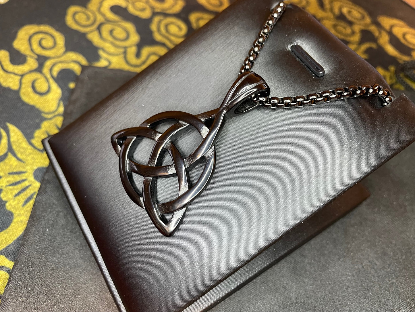 Celtic Triple Knot Viking Nordic Thor Loki Norse Steel Pendant Necklace Amulet Talisman Satanic Wiccan Pagan Occult Jewelry Gift -  Black