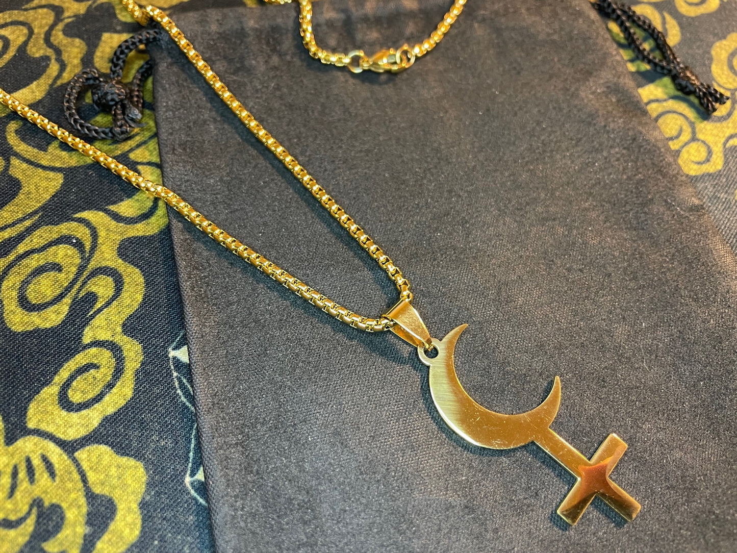 Lilith Symbol Crescent Moon Inverted Upside Down Cross Stainless Steel Necklace Gothic Pagan Satanic Wiccan Occult Jewelry Best Gift - Gold