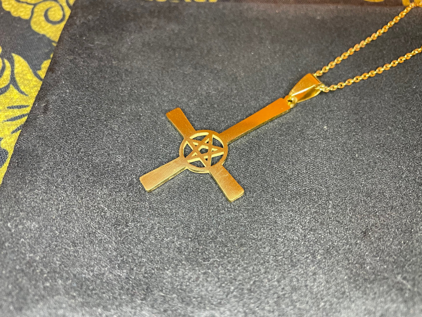 Upside Down Cross Inverted Pentagram Stainless Steel Pendant Necklace Modern Gothic Wiccan Pagan Satanic Church Occult Jewelry Gift - Gold