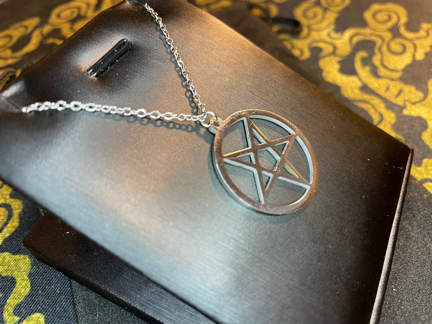 Satanic Inverted Pentagram Upside Down Pentacle Stainless Steel Minimalist Pendant Necklace Gothic Pagan Wiccan Occult Jewelry Gift - Silver