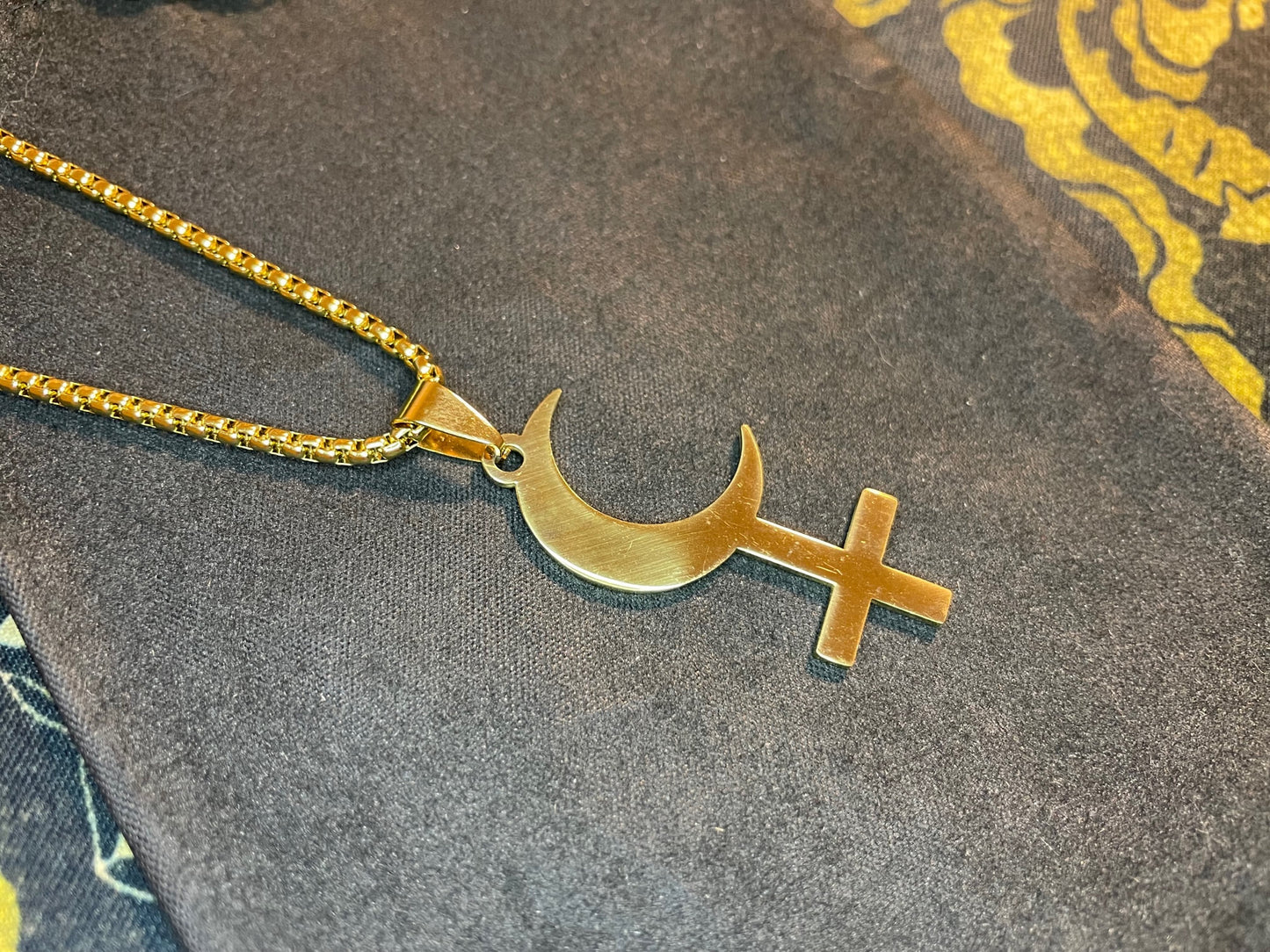 Lilith Symbol Crescent Moon Inverted Upside Down Cross Stainless Steel Necklace Gothic Pagan Satanic Wiccan Occult Jewelry Best Gift - Gold