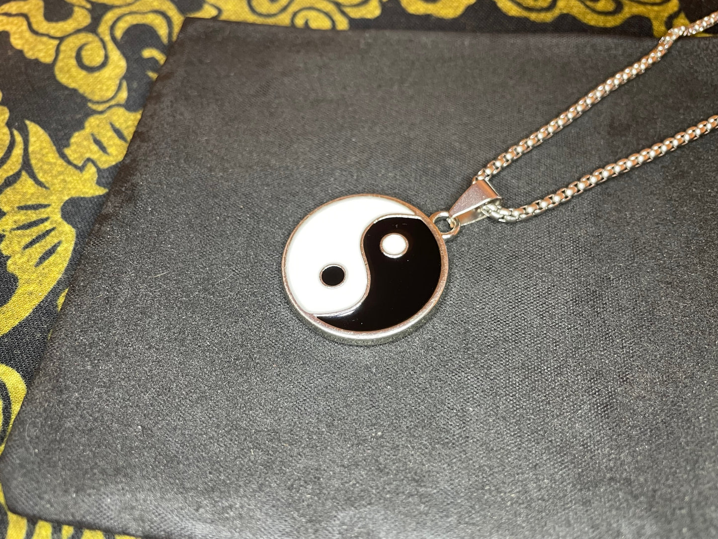 Yin Yang Taijitu Taoist Symbol Stainless Steel Balance Pendant Necklace Gothic Satanic Wiccan Pagan Occult Jewelry Gift - Black & White