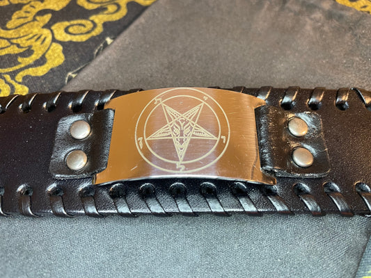 Sigil of Baphomet Church of Satan Genuine Leather Adjustable Buckle Rivet Bracelet Gothic Pagan Satanic Wiccan Occult Jewelry Gift - Black