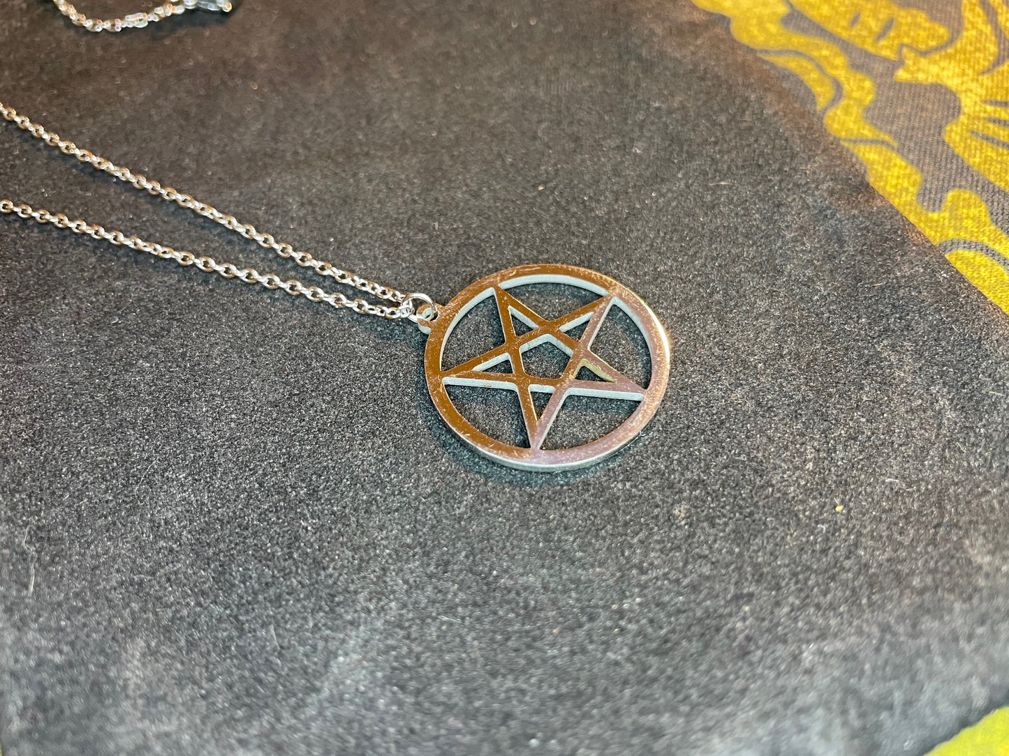 Satanic Inverted Pentagram Upside Down Pentacle Stainless Steel Minimalist Pendant Necklace Gothic Pagan Wiccan Occult Jewelry Gift - Silver