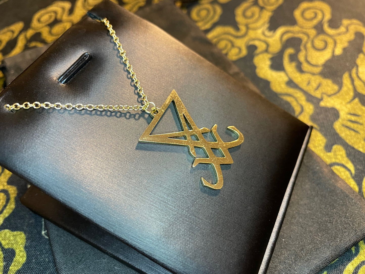 Sigil of Lucifer Seal of Satan Morning Star Venus Light-Bringer Stainless Steel Pendant Necklace Satanic Wiccan Occult Jewelry Gift - Gold