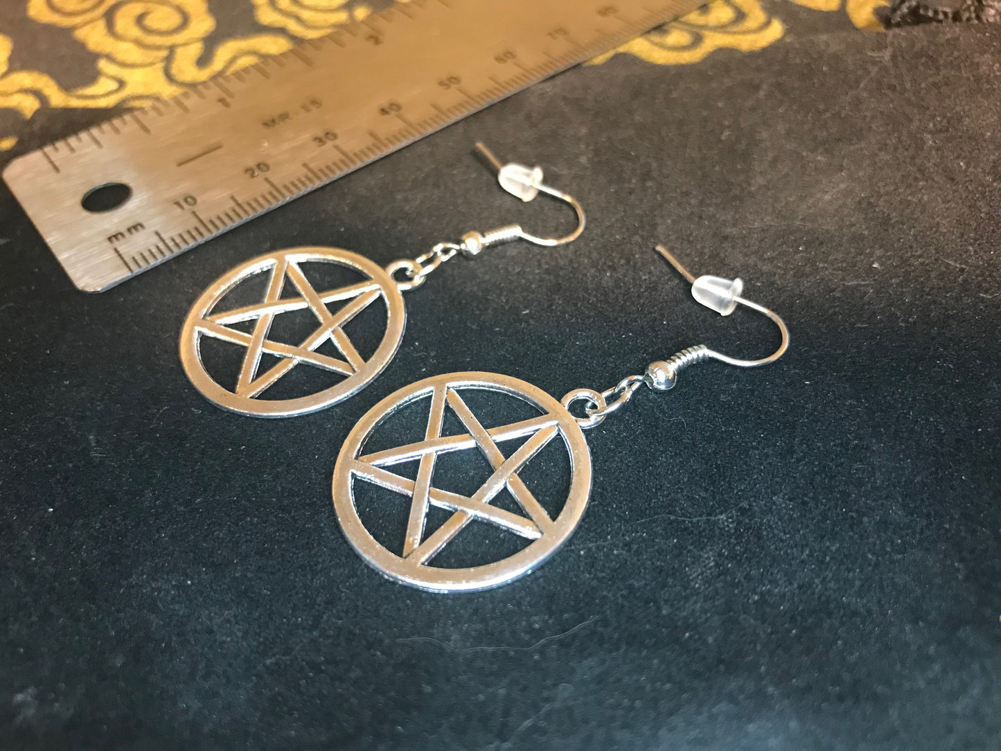 Pentacle 5-Pointed Star Woven Overlap Pentagram Charm Earrings Mystical Pendant Occult Gothic Pagan Satanic Wiccan Jewelry Gift - Silver