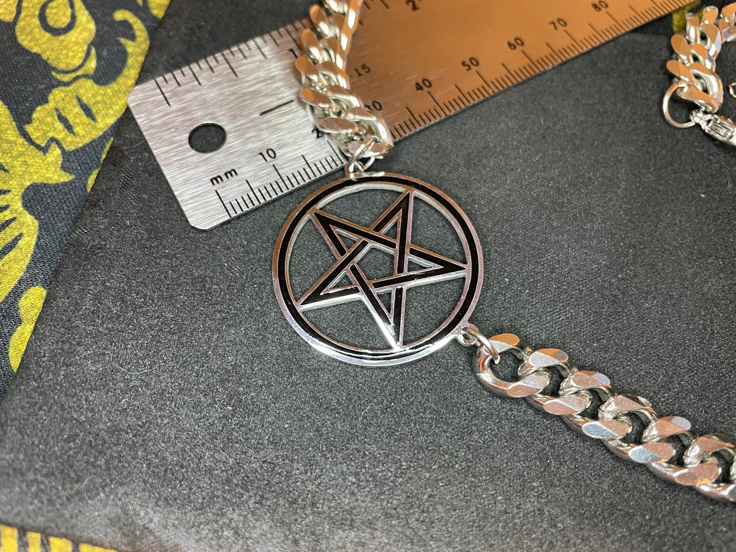 Inverted Pentagram Upside Down Choker Stainless Steel Cuban Link Chain Necklace Gothic Pagan Satanic Wiccan Occult Jewelry Gift - Silver