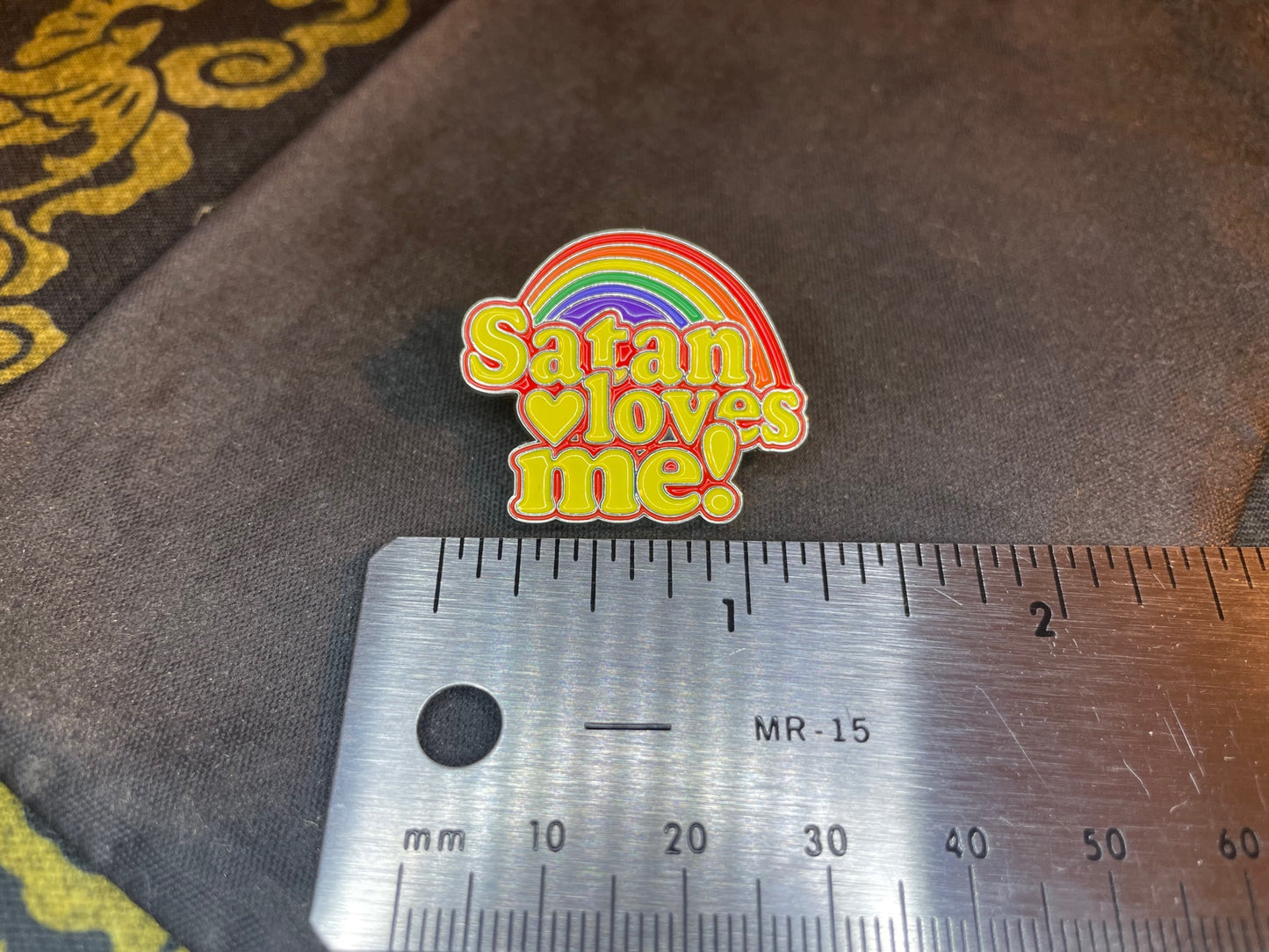 Satan Loves Me Rainbow Heart Stainless Steel Enamel Lapel Pin Wiccan Satanic Goth Pagan Occult Jewelry Gift - Red Orange Yellow Green Pride