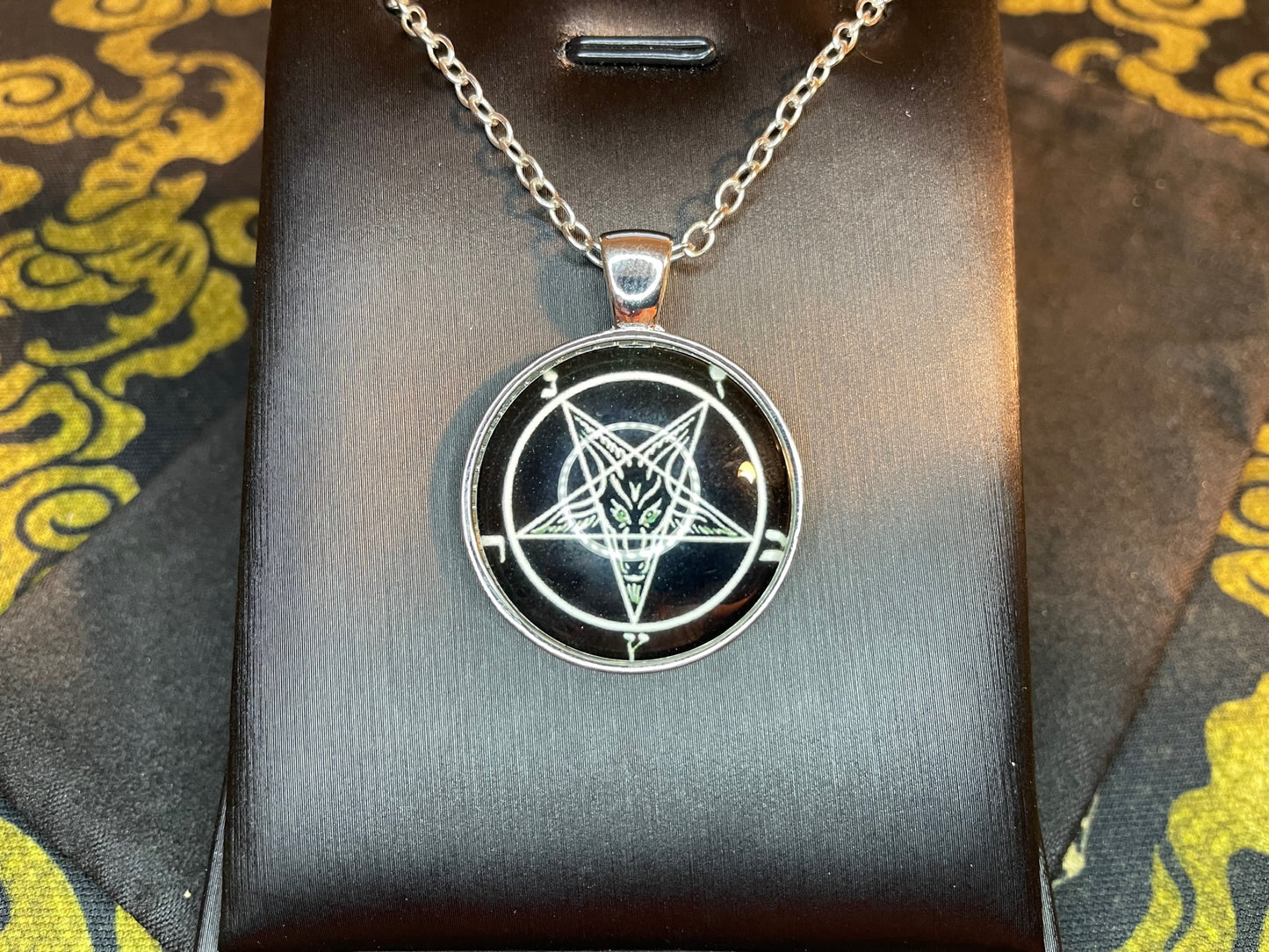 Sigil of Baphomet Pentagram Church of Satan Lucifer Glass Stainless Steel Pendant Necklace Satanic Wiccan Pagan Occult Jewelry Gift - Silver