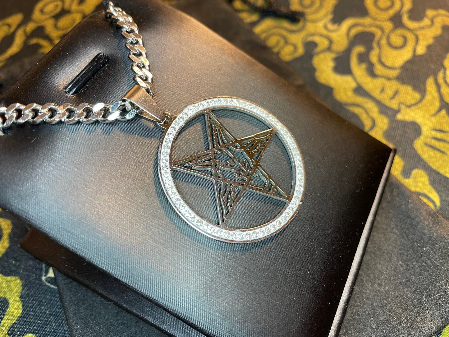 Sigil of Baphomet Church of Satan Upside Down Inverted Pentagram Stainless Steel Pendant Necklace Satanic Occult Jewelry - Silver & Diamond