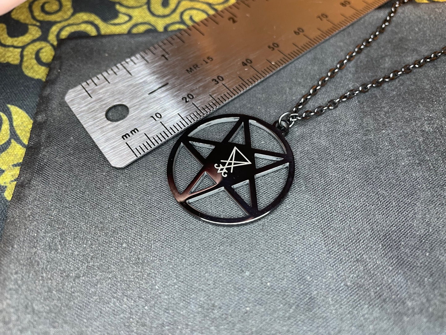 Inverted Pentagram Sigil of Lucifer Upside Down Stainless Steel Pendant Necklace Satanic Gothic Pagan Wiccan Jewelry Best Gift - Black