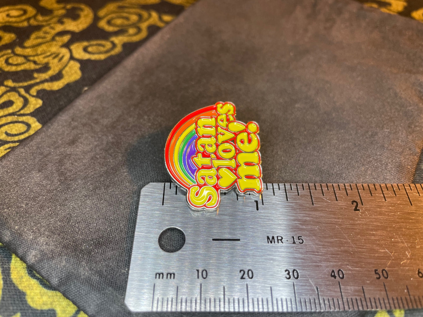 Satan Loves Me Rainbow Heart Stainless Steel Enamel Lapel Pin Wiccan Satanic Goth Pagan Occult Jewelry Gift - Red Orange Yellow Green Pride