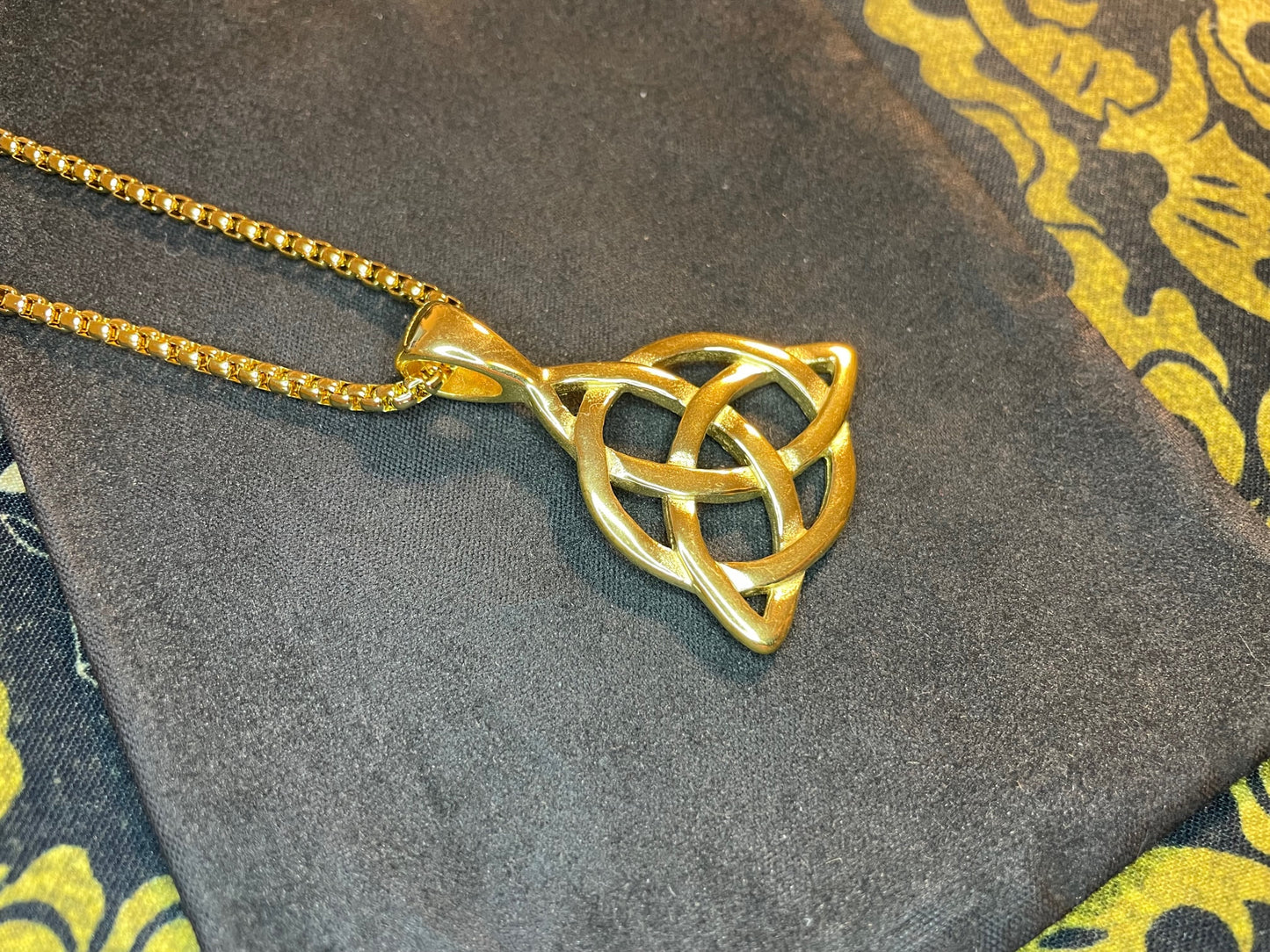 Celtic Triple Knot Viking Nordic Thor Loki Norse Steel Pendant Necklace Amulet Talisman Satanic Wiccan Pagan Occult Jewelry -  Gold Color