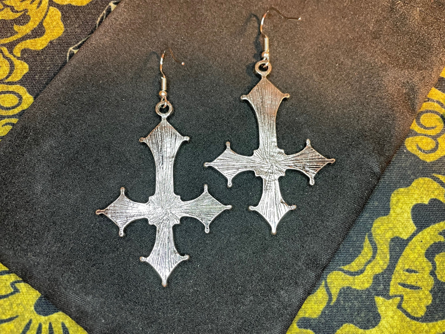 Red Crimson Bloody Inverted Upside Down Cross Pendant Earrings Star Vintage Gothic Satanic Pagan Wiccan Occult Jewelry Best Gift - Silver