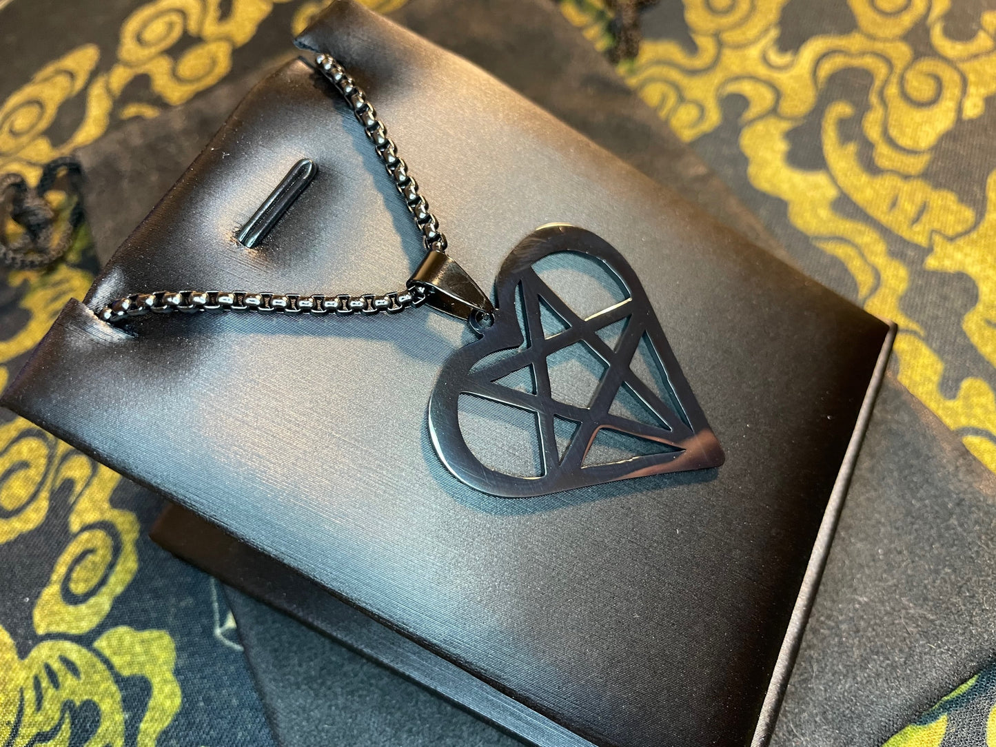 Satan's Heart Inverted Pentagram Feminine Masculine Duality Stainless Steel Pendant Necklace Gothic Wiccan Pagan Satanic Jewelry - Black