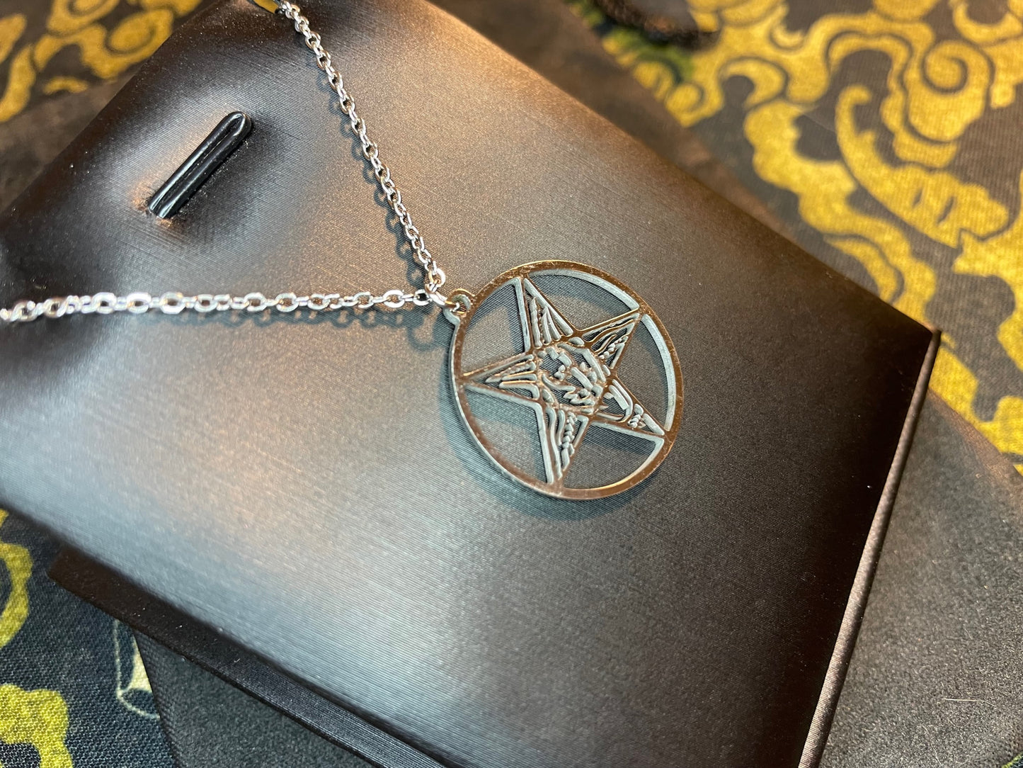 Sigil of Baphomet Church of Satan Seal Inverted Pentagram Stainless Steel Pendant Necklace Satanic Wiccan Pagan Occult Jewelry Gift - Silver