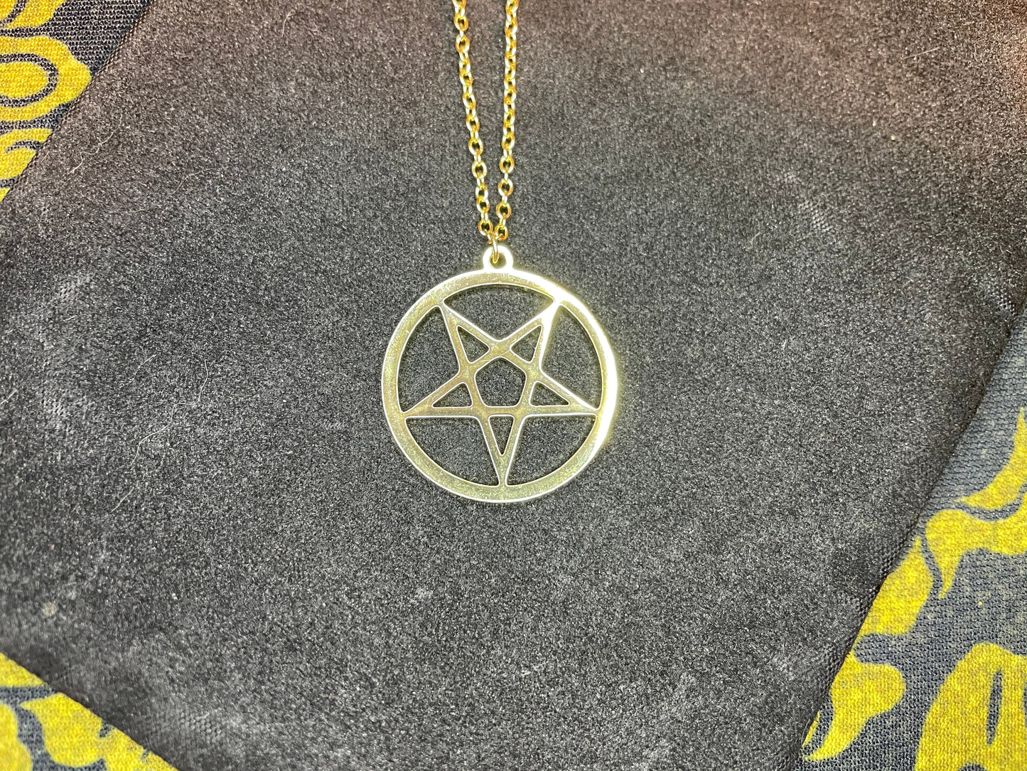 Satanic Inverted Pentagram Upside Down Pentacle Stainless Steel Minimalist Pendant Necklace Gothic Pagan Wiccan Occult Jewelry Gift - Gold