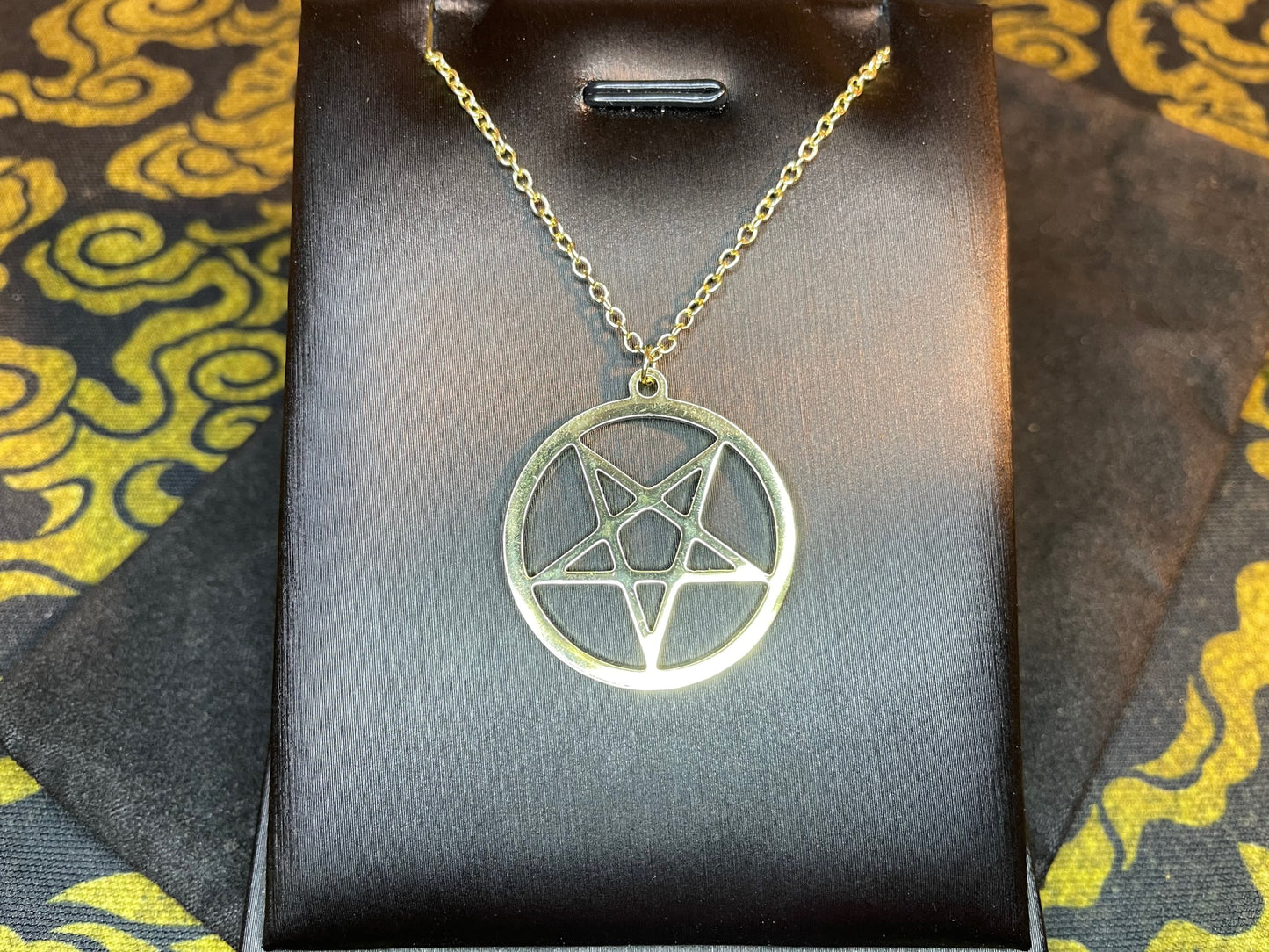 Satanic Inverted Pentagram Upside Down Pentacle Stainless Steel Minimalist Pendant Necklace Gothic Pagan Wiccan Occult Jewelry Gift - Gold