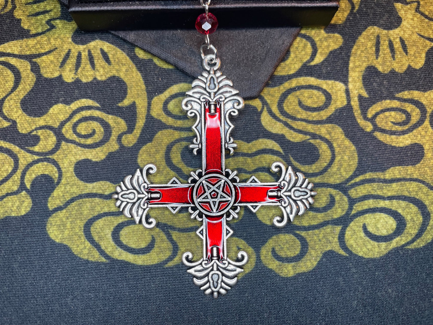 Satanic Rosary Inverted Pentagram Ornate Upside Down Cross 666 Stainless Steel Pendant Wiccan Occult Necklace Jewelry Gift - Silver & Red