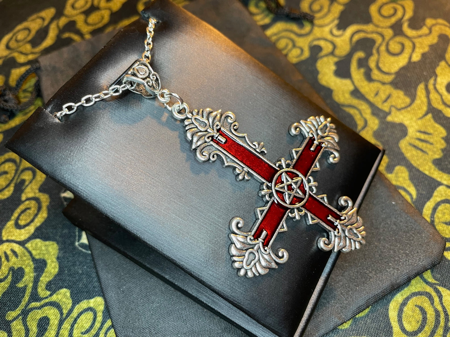 Ornate Red Inverted Upside Down Cross Pentagram Pendant Necklace Retro Vintage Gothic Satanic Pagan Wiccan Occult Jewelry Gift - Silver