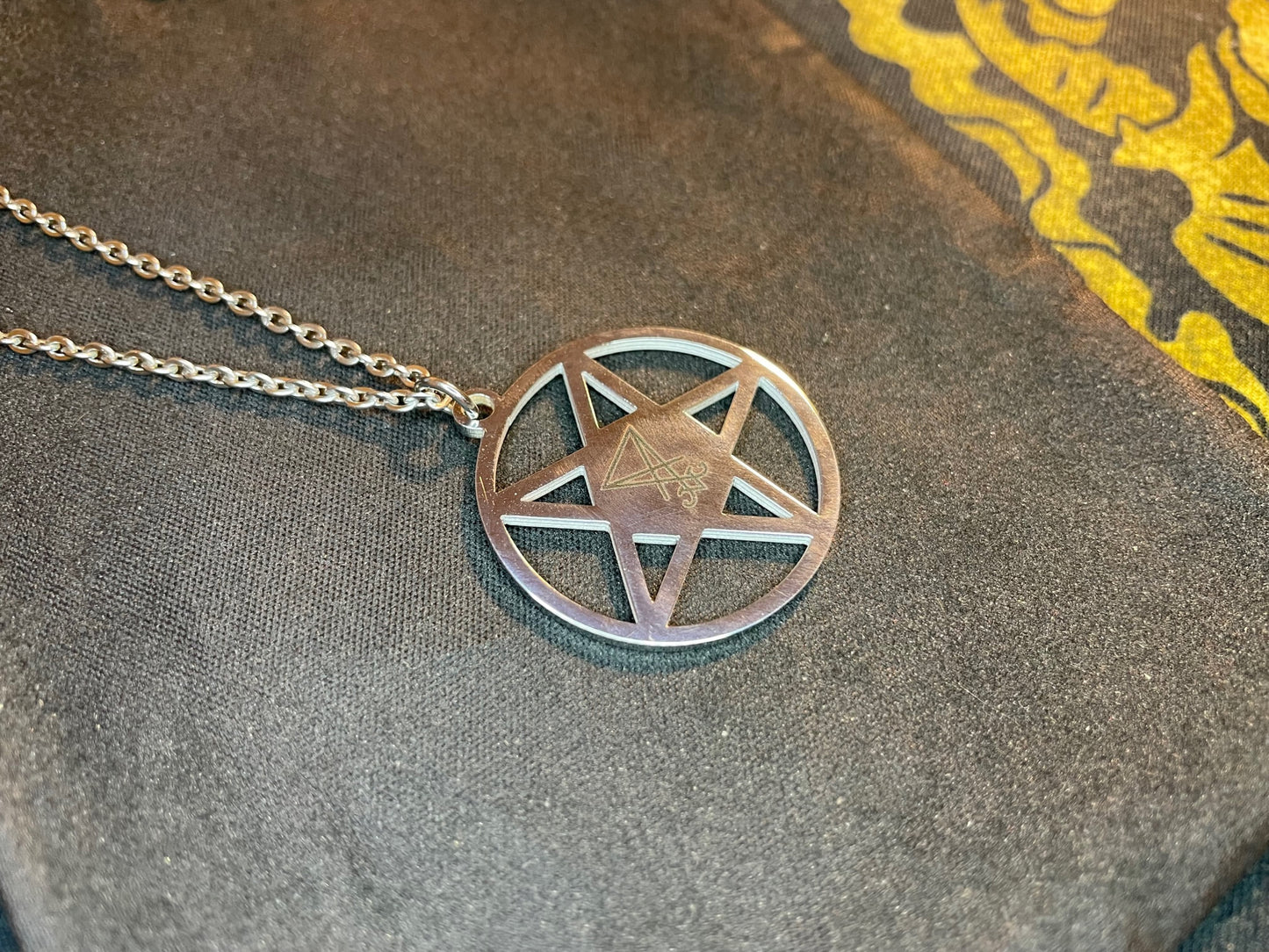 Inverted Pentagram Sigil of Lucifer Upside Down Stainless Steel Pendant Necklace Satanic Gothic Pagan Wiccan Occult Jewelry Gift - Silver