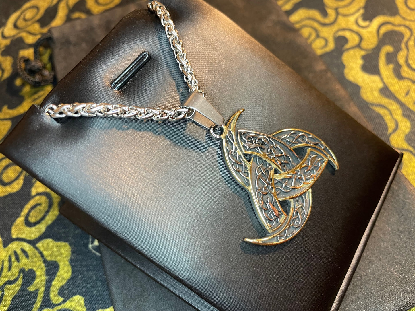 Celtic Trinity Knot Viking Nordic Norse Steel Pendant Necklace Amulet Talisman Satanic Wiccan Pagan Occult Jewelry Gift -  Silver & Gold