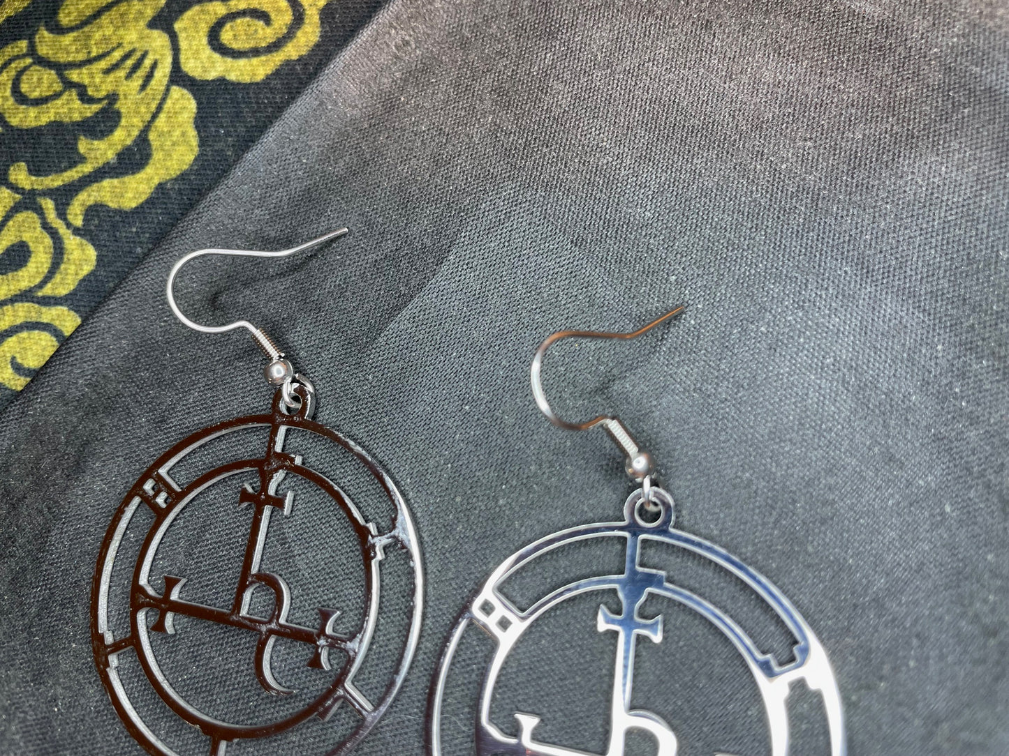 Demon Seal of Lilith Sigil Goddess Lucifer Stainless Steel Pendant Earrings Gothic Pagan Satanic Wiccan Occult Pagan Jewelry Gift - Silver