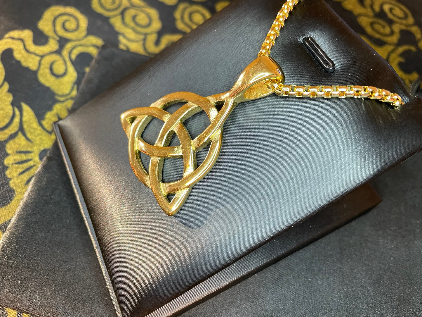 Celtic Triple Knot Viking Nordic Thor Loki Norse Steel Pendant Necklace Amulet Talisman Satanic Wiccan Pagan Occult Jewelry -  Gold Color